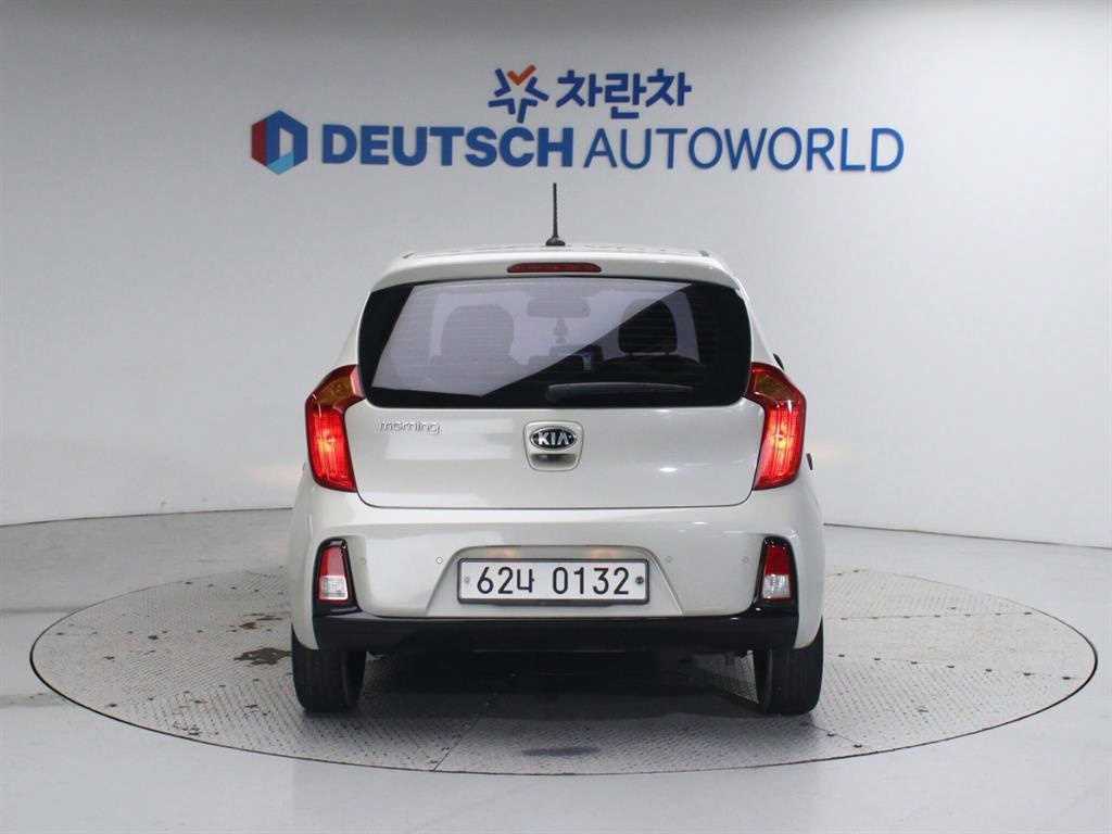 KIA Morning - Vista 4