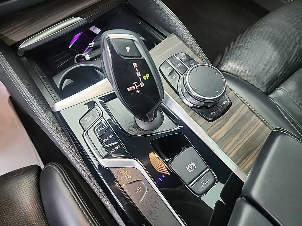 BMW 5 Series - Vista 8