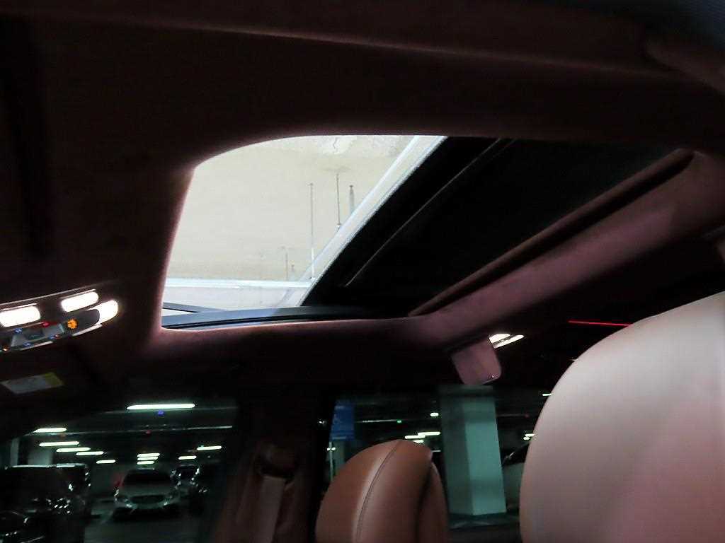 Genesis G90 2023 Negro - Importación desde Corea - HF Imports Iquique - Foto 16