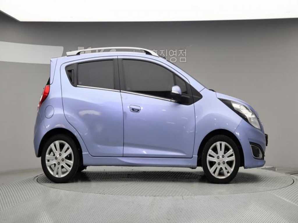 Chevrolet Spark - Vista 4