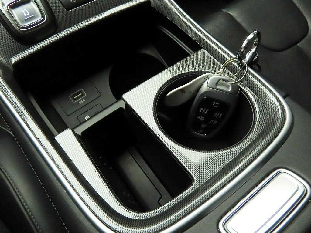 HYUNDAI Santa Fe - Vista 10