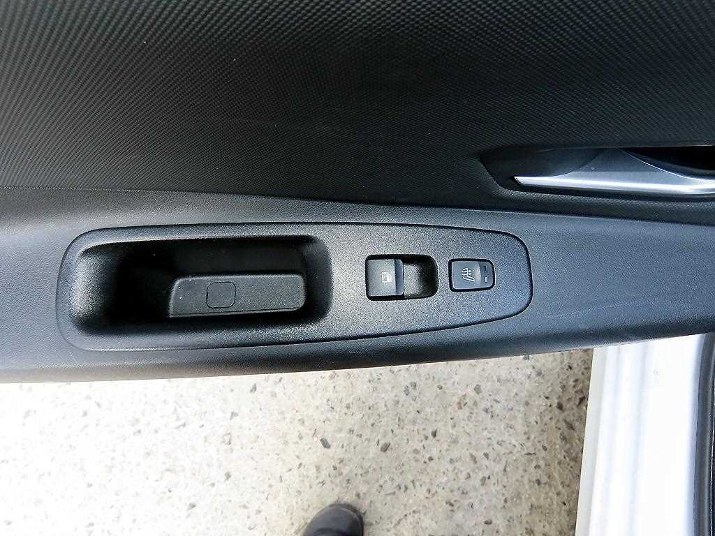 HYUNDAI Avante 2021 Blanco - Importación desde Corea - HF Imports Iquique - Foto 16