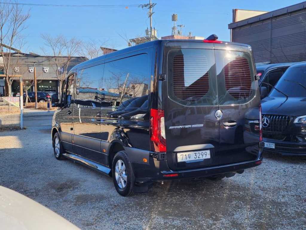 Mercedes Benz Sprinter - Vista 4