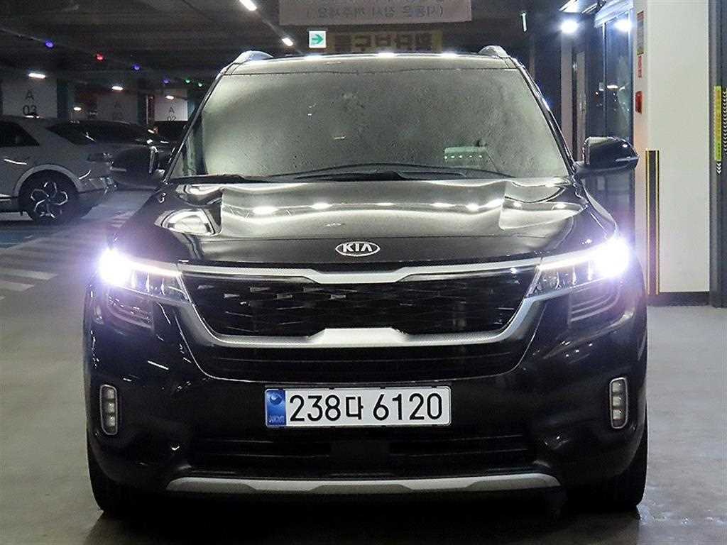KIA Seltos - Vista 2