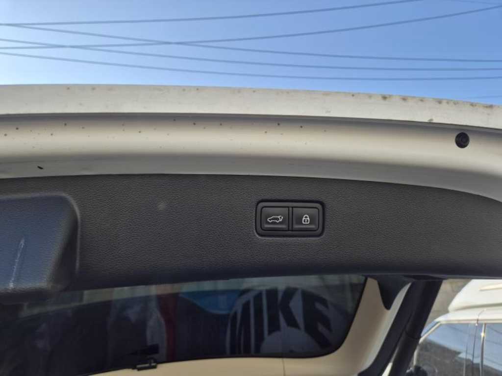 Genesis GV80 - Vista 4