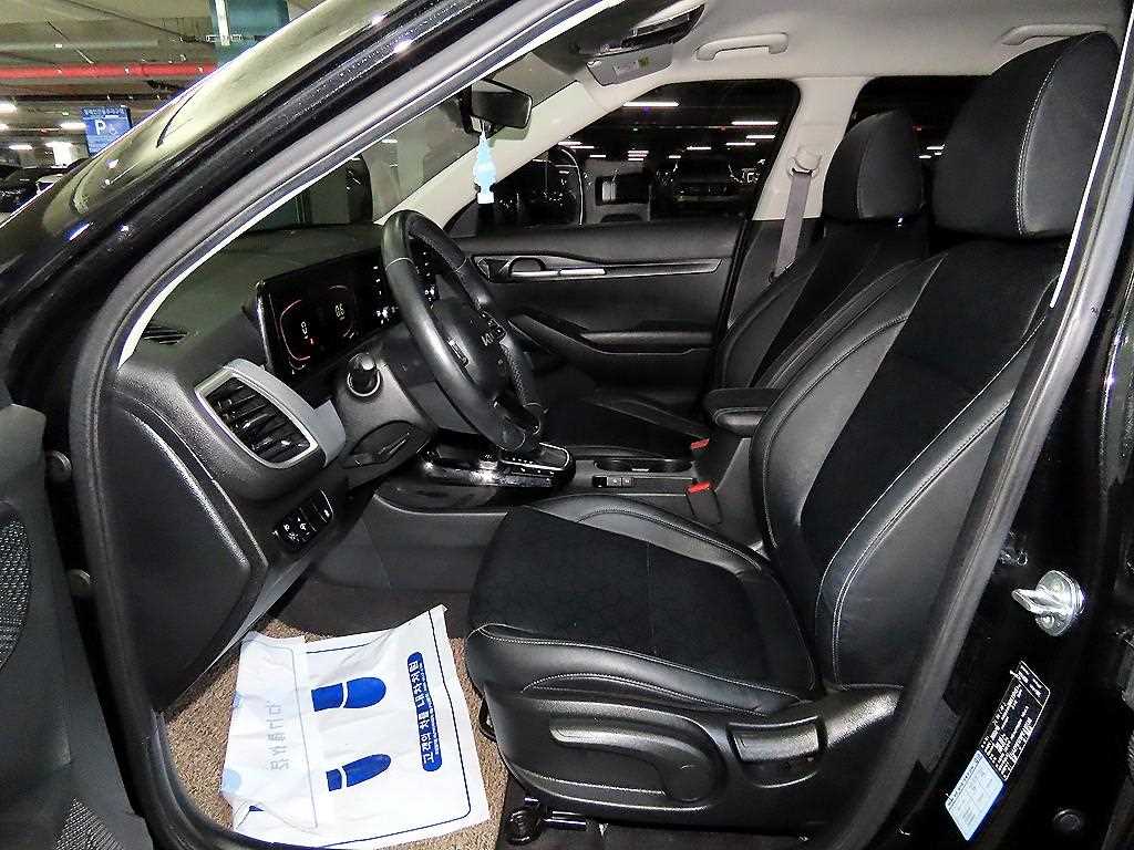 KIA Seltos - Vista 6