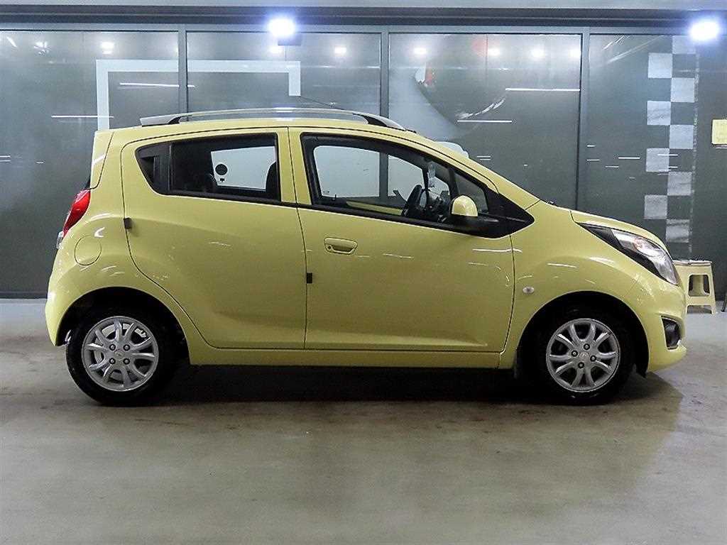 Chevrolet Spark - Vista 3