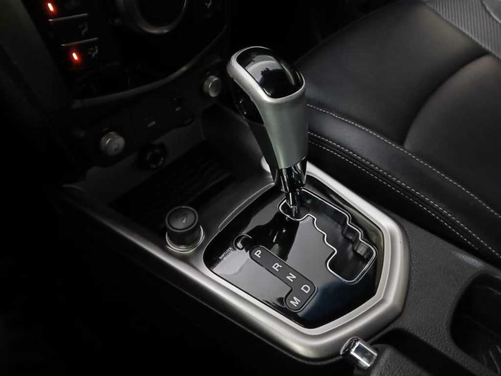 Ssangyong Tivoli 2016 Blanco - Importación desde Corea - HF Imports Iquique - Foto 13