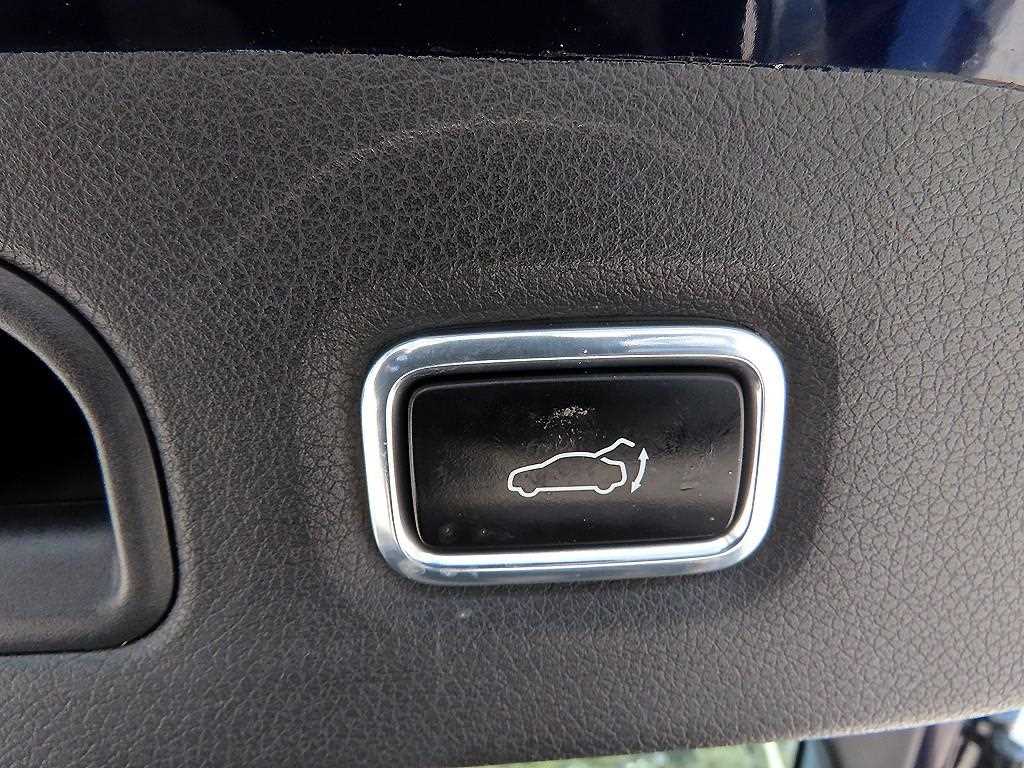 KIA Stinger 2018 Negro - Importación desde Corea - HF Imports Iquique - Foto 15