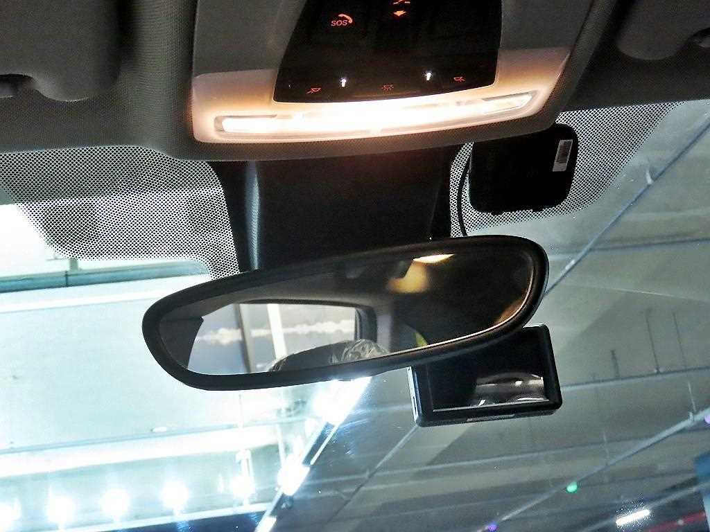 BMW X1 2021 the color of pearl - Importación desde Corea - HF Imports Iquique - Foto 14