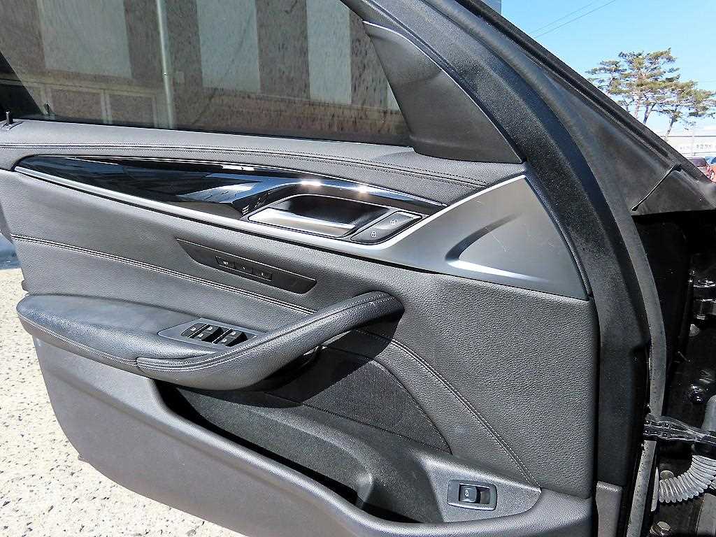 BMW 5 Series - Vista 12