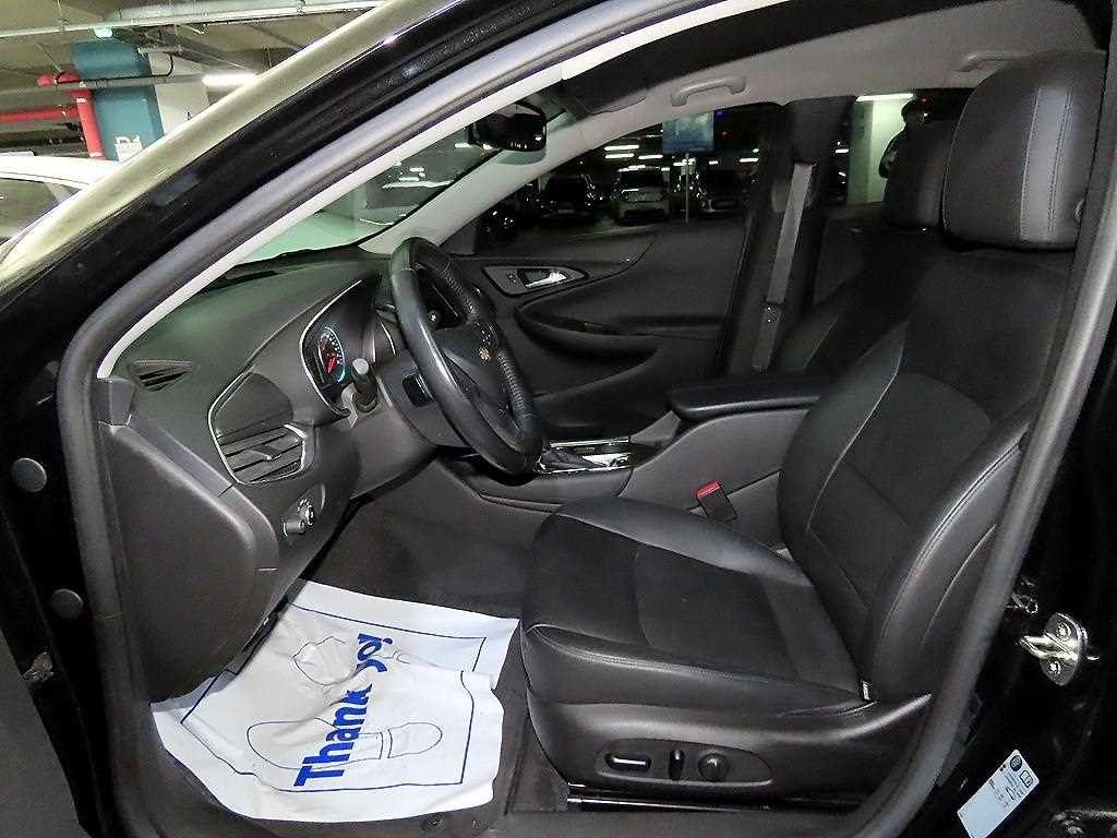 Chevrolet Malibu - Vista 6