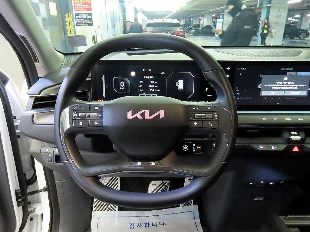 KIA EV9 - Vista 8