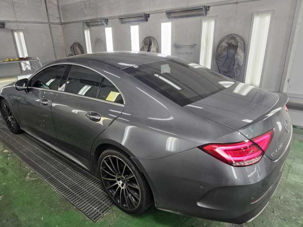 Mercedes Benz CLS Class - Vista 3