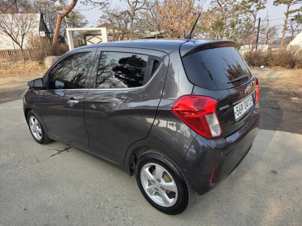 Chevrolet Spark - Vista 6