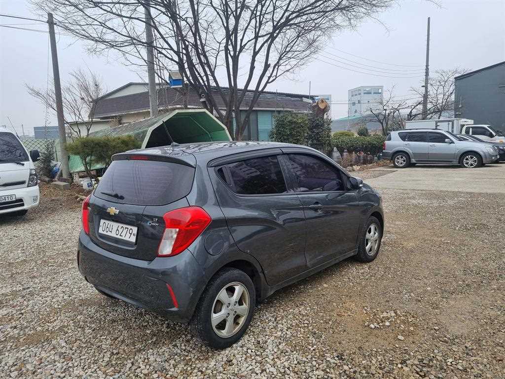 Chevrolet Spark - Vista 2