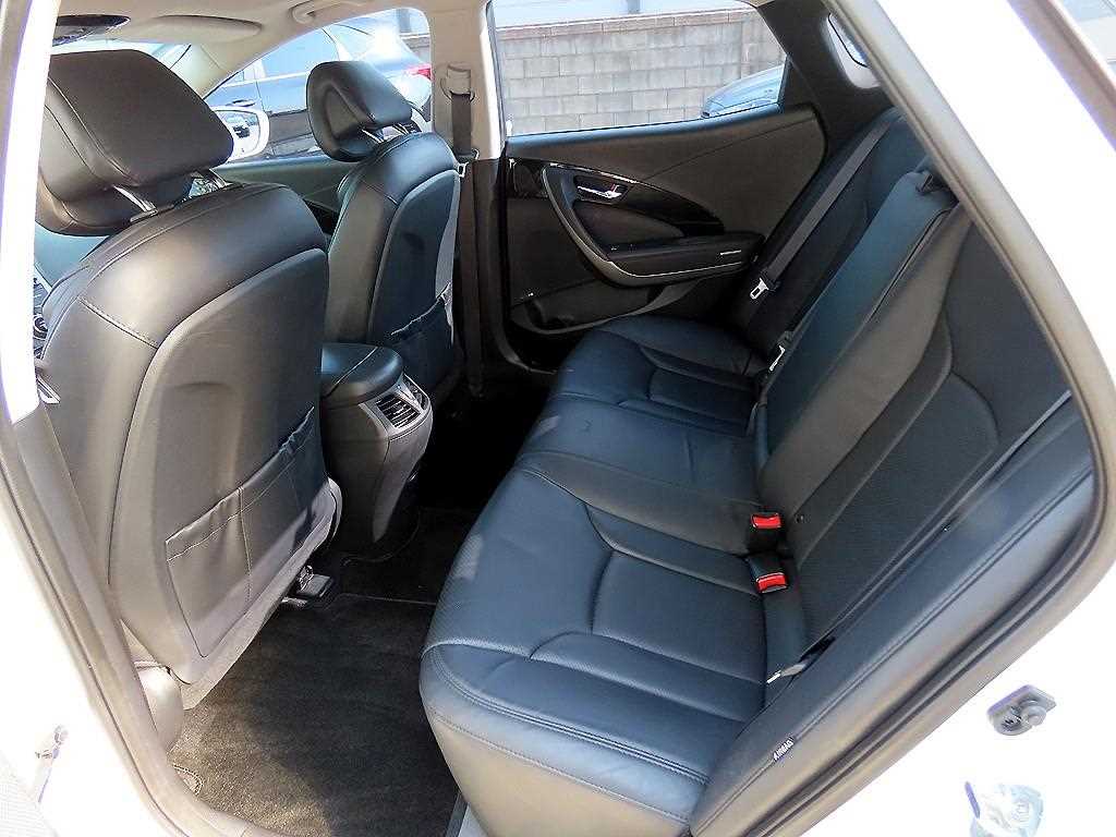 HYUNDAI Grandeur - Vista 6