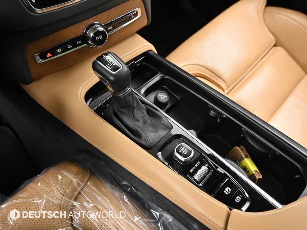 Volvo XC90 - Vista 9