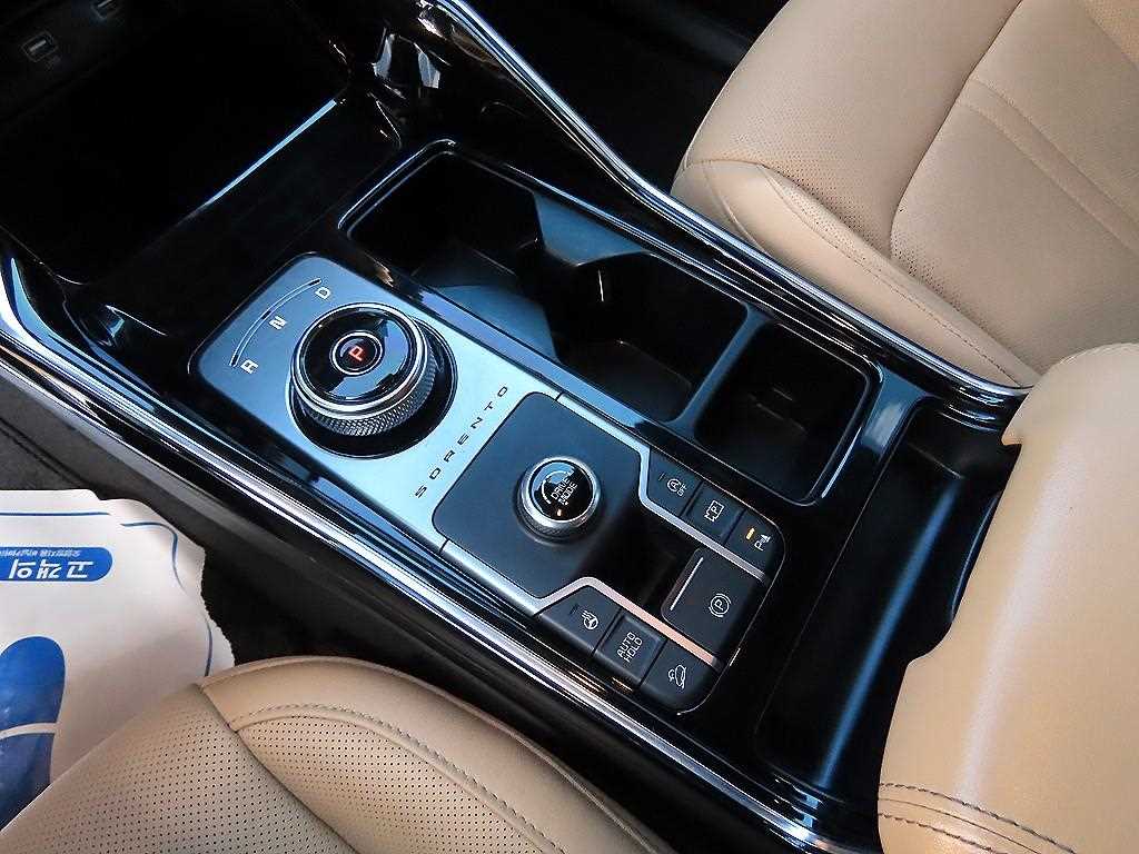 KIA Sorento - Vista 10