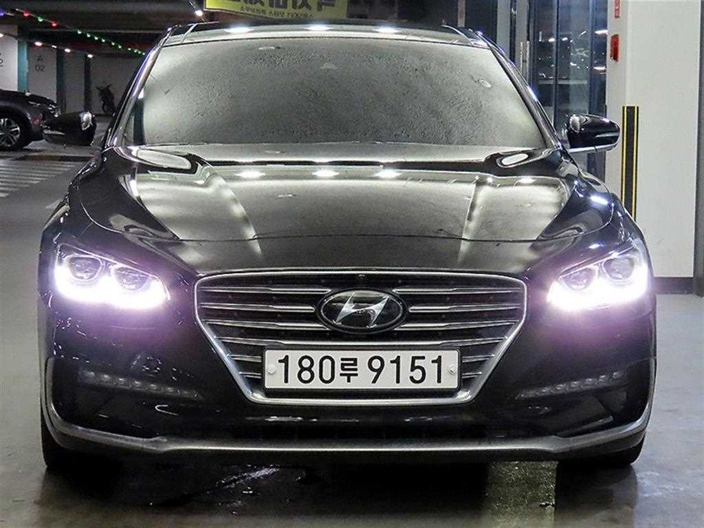 HYUNDAI Grandeur - Vista 2