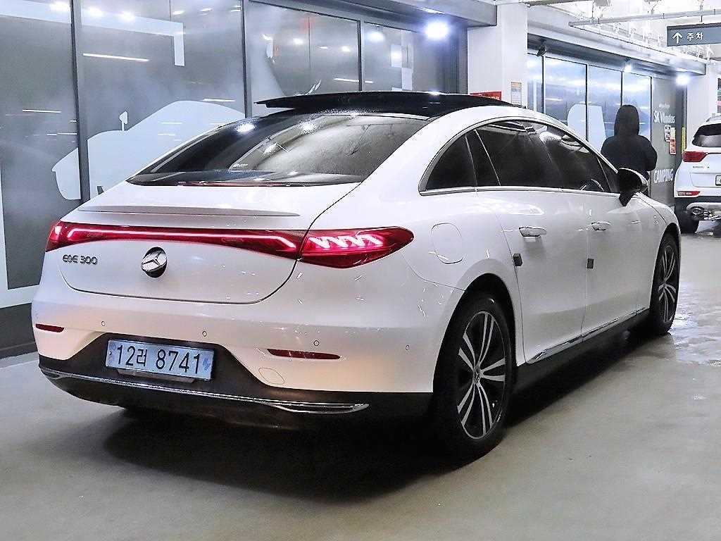 Mercedes Benz EQE 2023 Blanco - Importación desde Corea - HF Imports Iquique - Foto 1