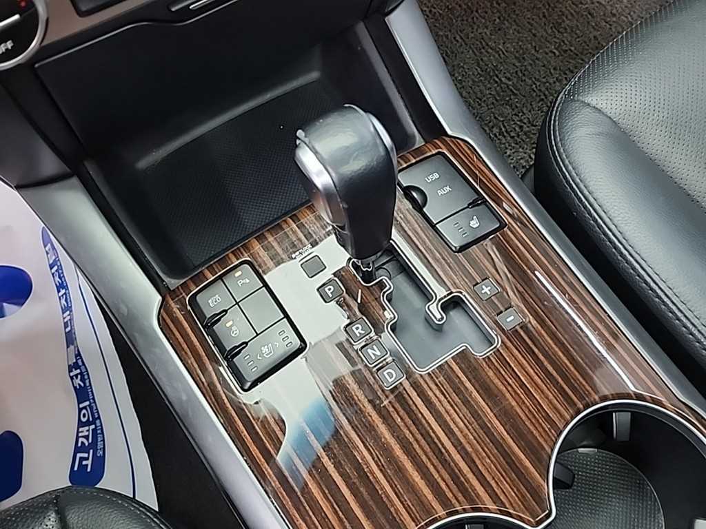 KIA Mohave - Vista 8