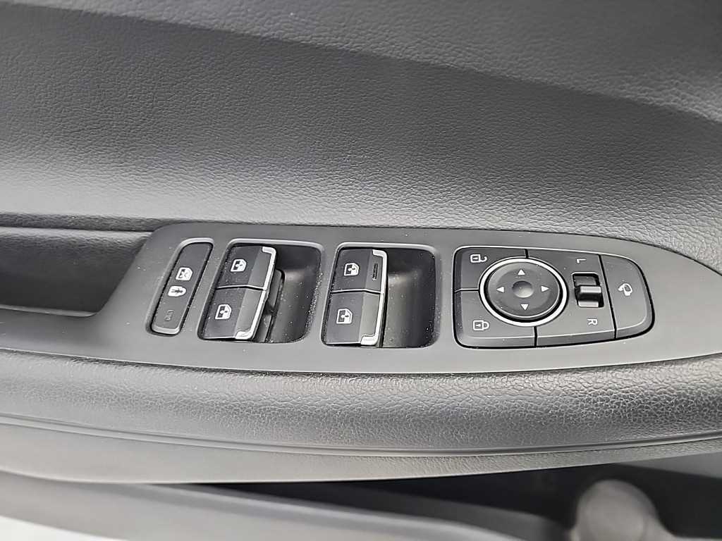 HYUNDAI Grandeur 2023 Blanco - Importación desde Corea - HF Imports Iquique - Foto 16