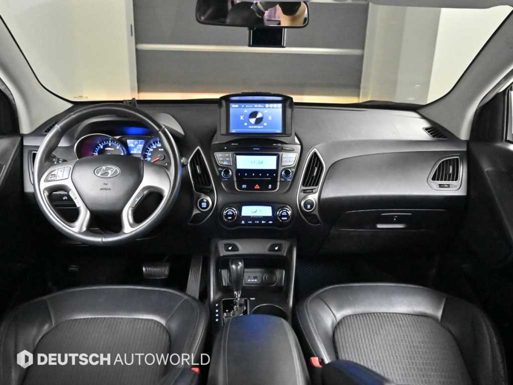 HYUNDAI Tucson - Vista 7