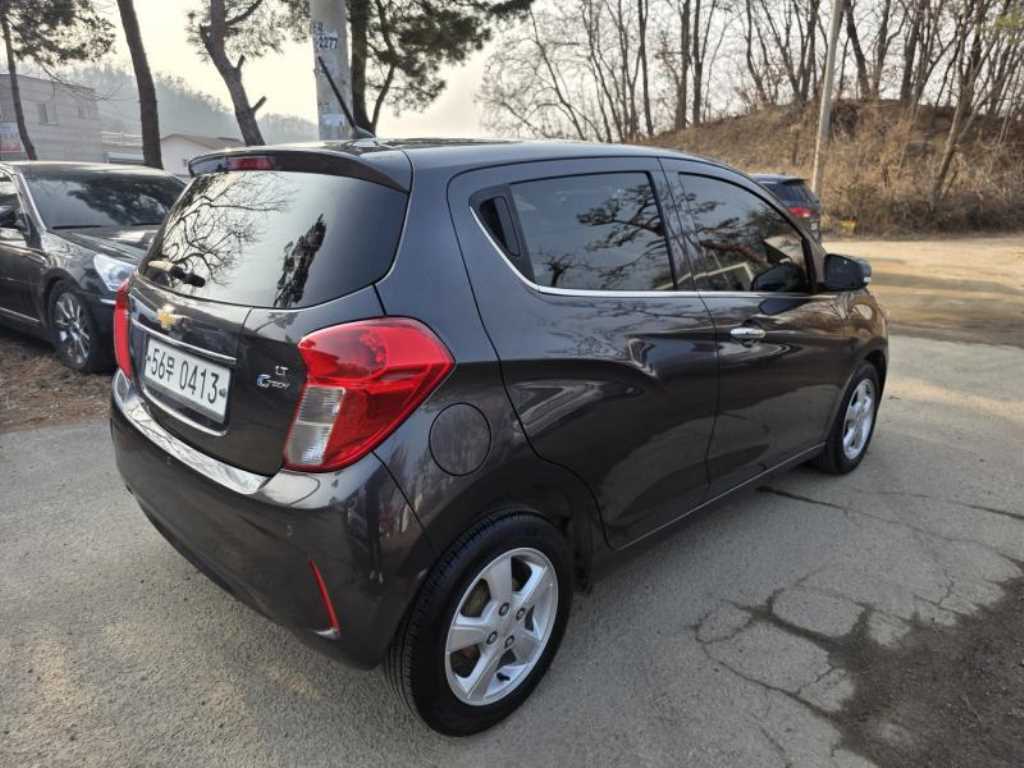 Chevrolet Spark - Vista 4