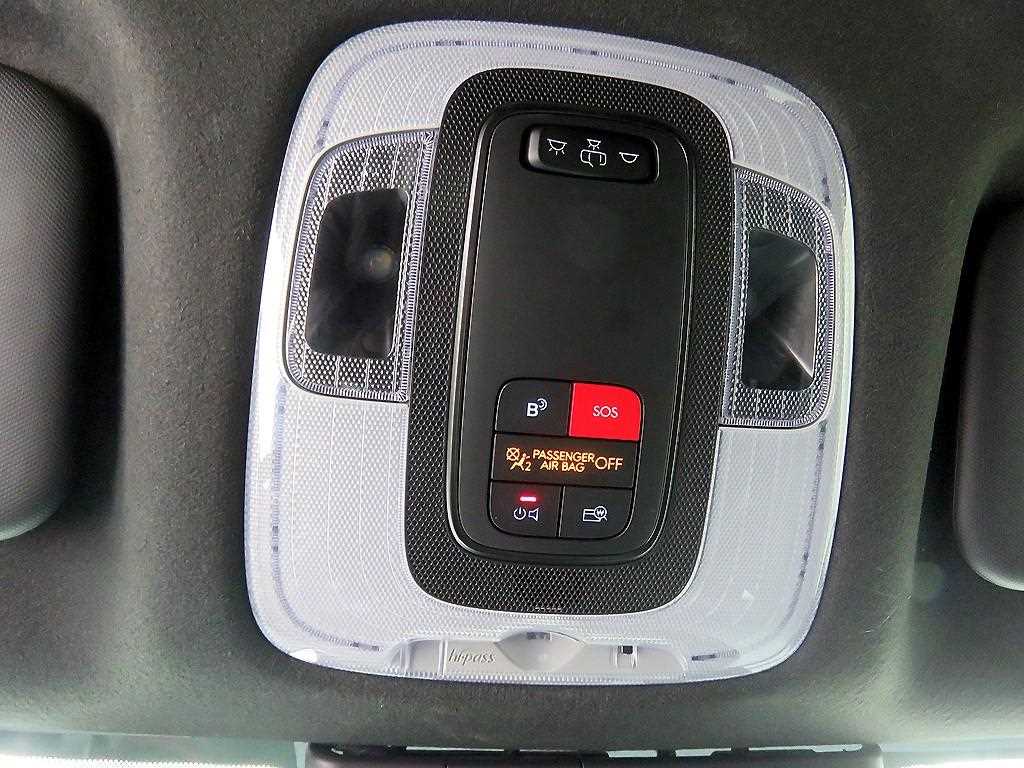 HYUNDAI Avante - Vista 12