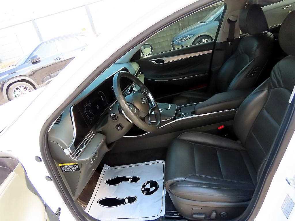 HYUNDAI Grandeur - Vista 5