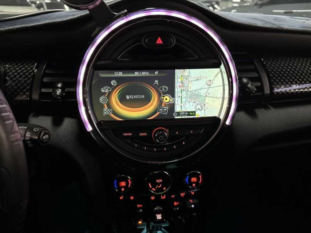 Mini Cooper - Vista 10