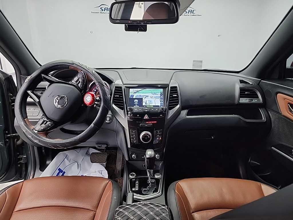 Ssangyong Tivoli - Vista 7