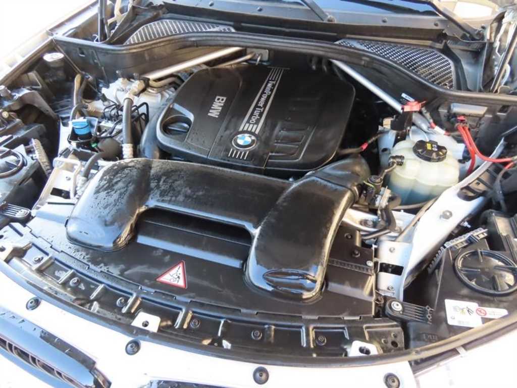 BMW X5 2016 Blanco - Importación desde Corea - HF Imports Iquique - Foto 20