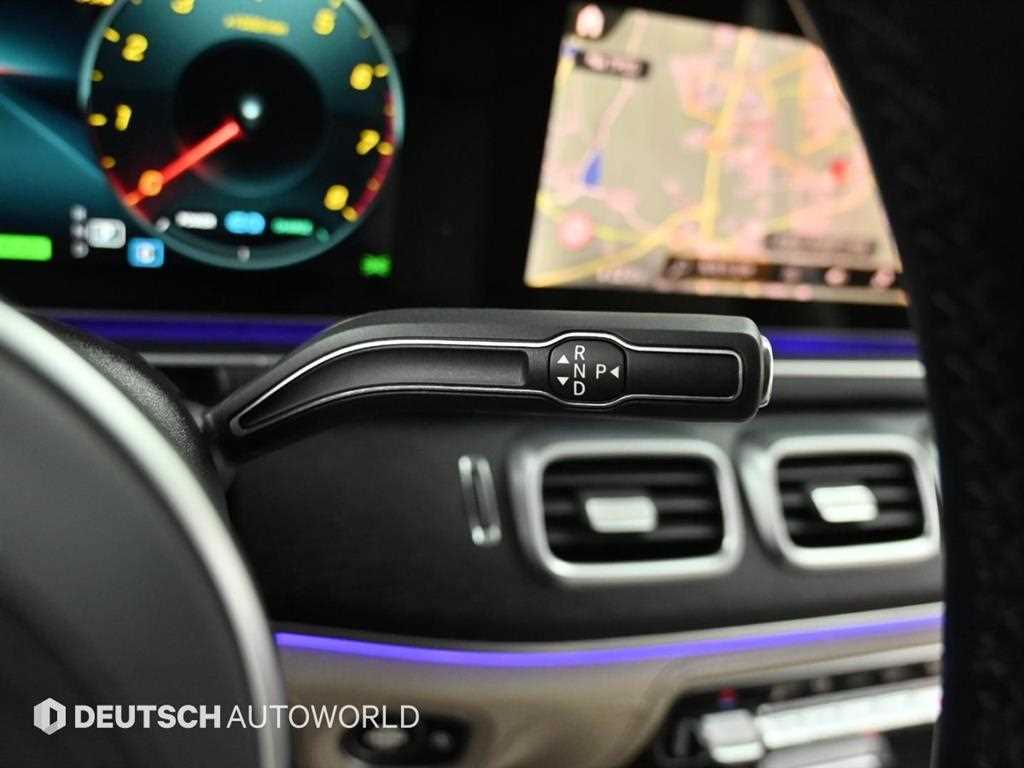 Mercedes Benz GLE Class - Vista 9