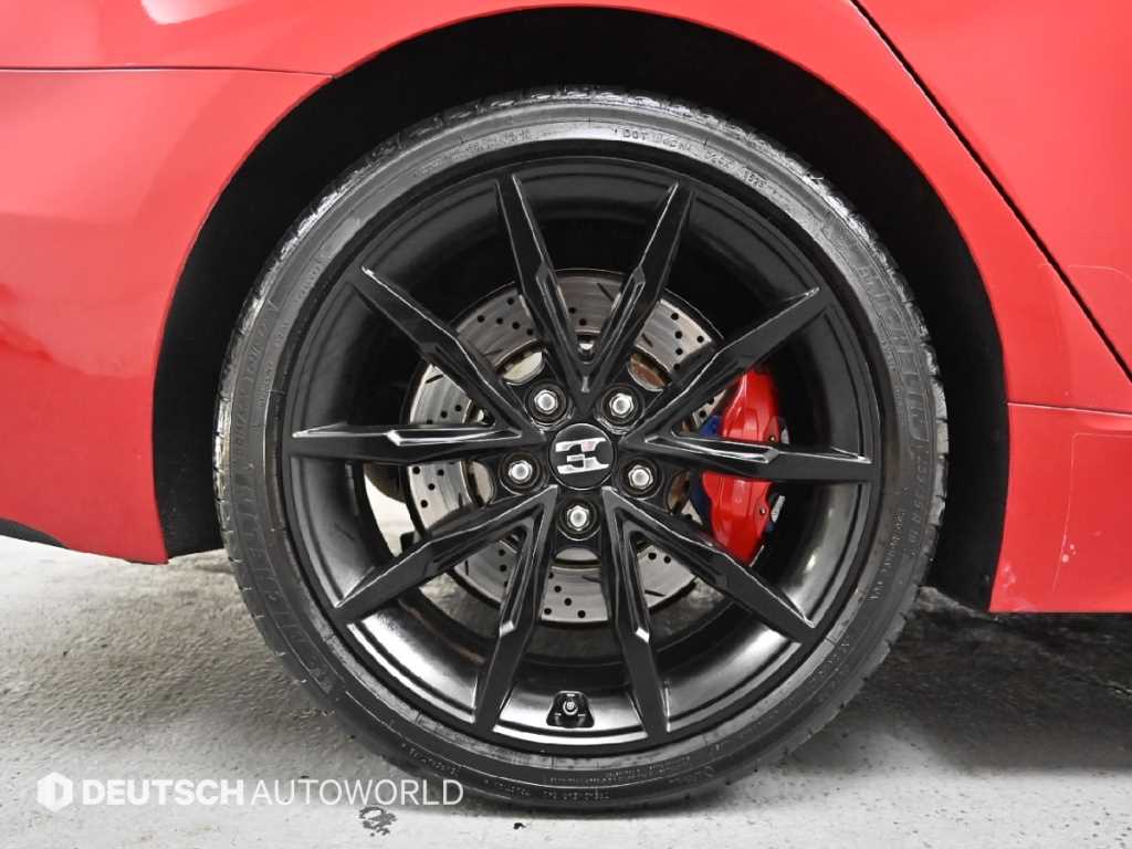 KIA Stinger - Vista 5