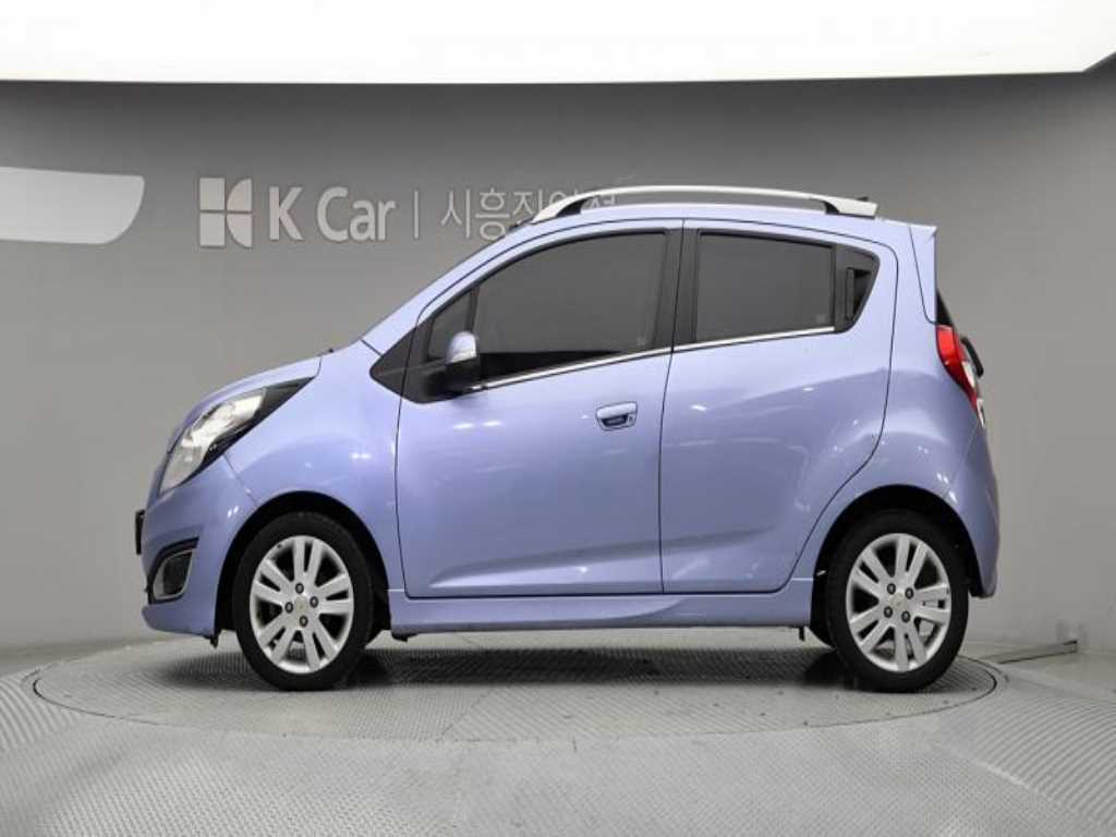 Chevrolet Spark - Vista 3