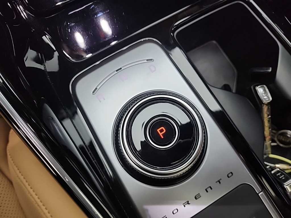 KIA Sorento - Vista 8