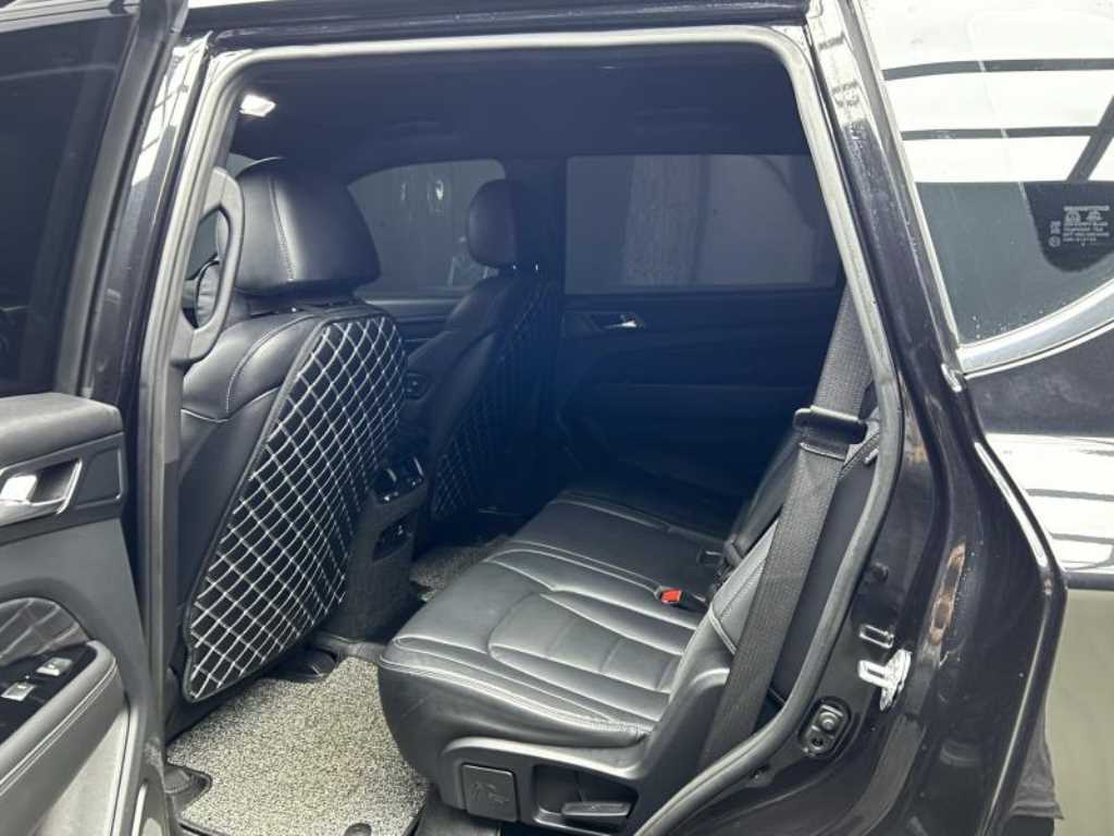 Ssangyong Rexton - Vista 5