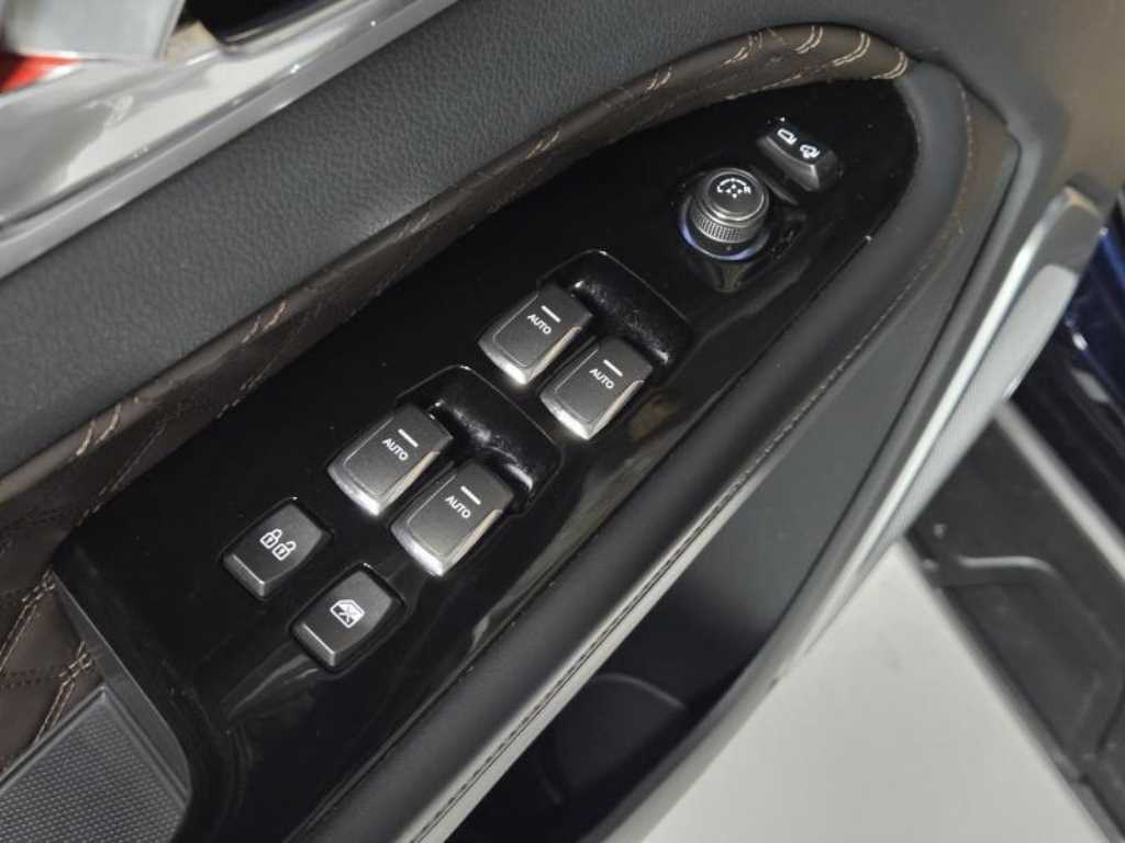 Ssangyong Rexton - Vista 11