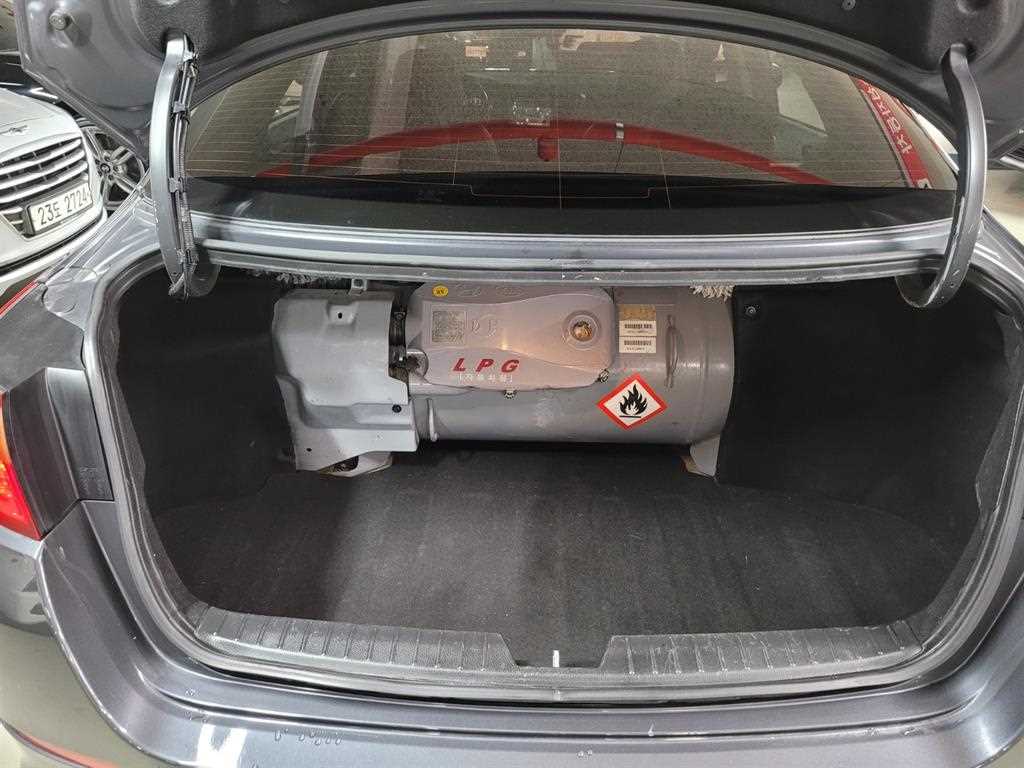 KIA K5 2015 Gris - Importación desde Corea - HF Imports Iquique - Foto 16