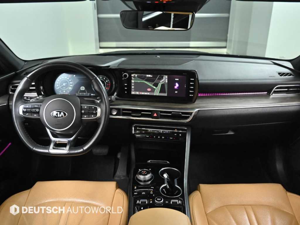 KIA K5 - Vista 7