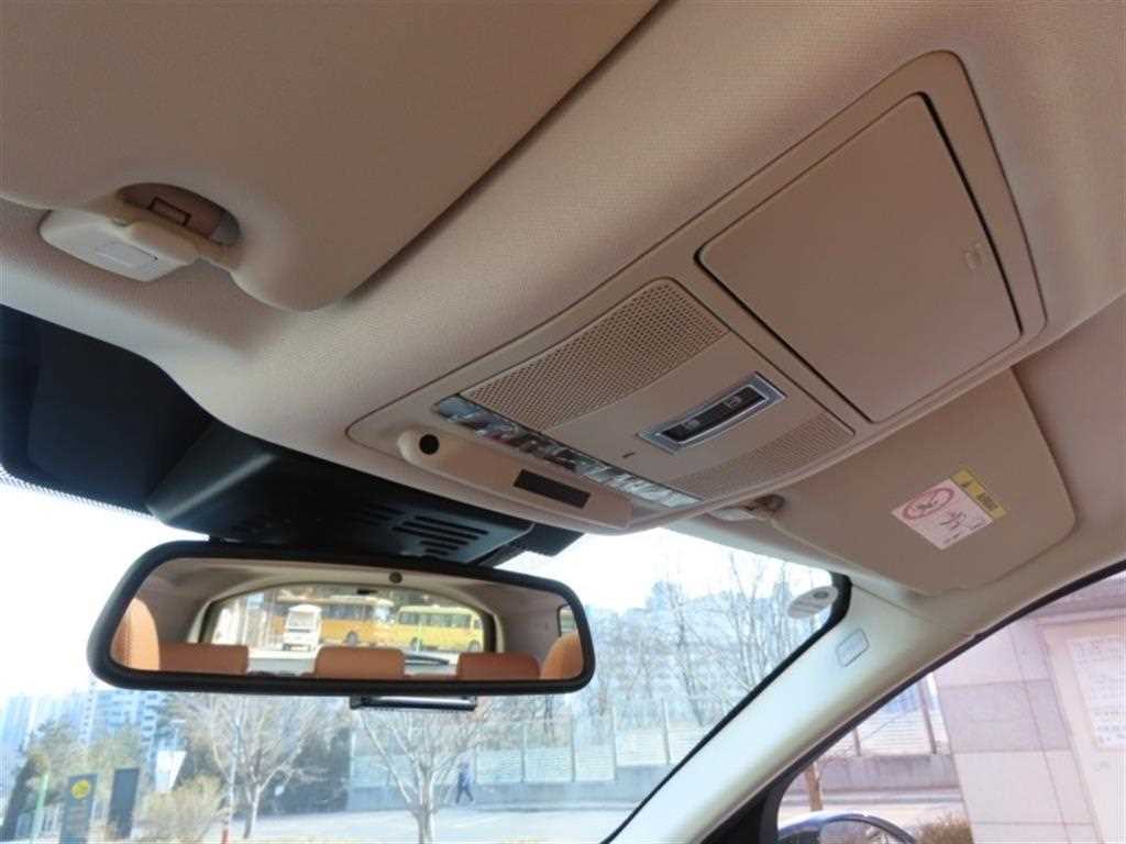 Land Rover Discovery Sports - Vista 10