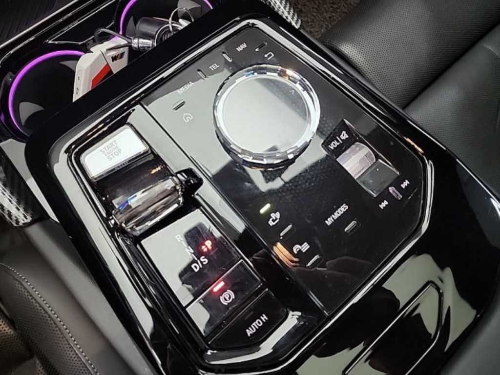 BMW 5 Series - Vista 7