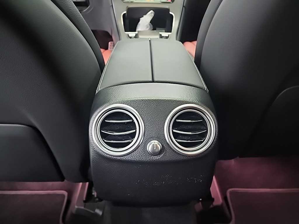 Mercedes Benz GLC Class 2023 Negro - Importación desde Corea - HF Imports Iquique - Foto 13