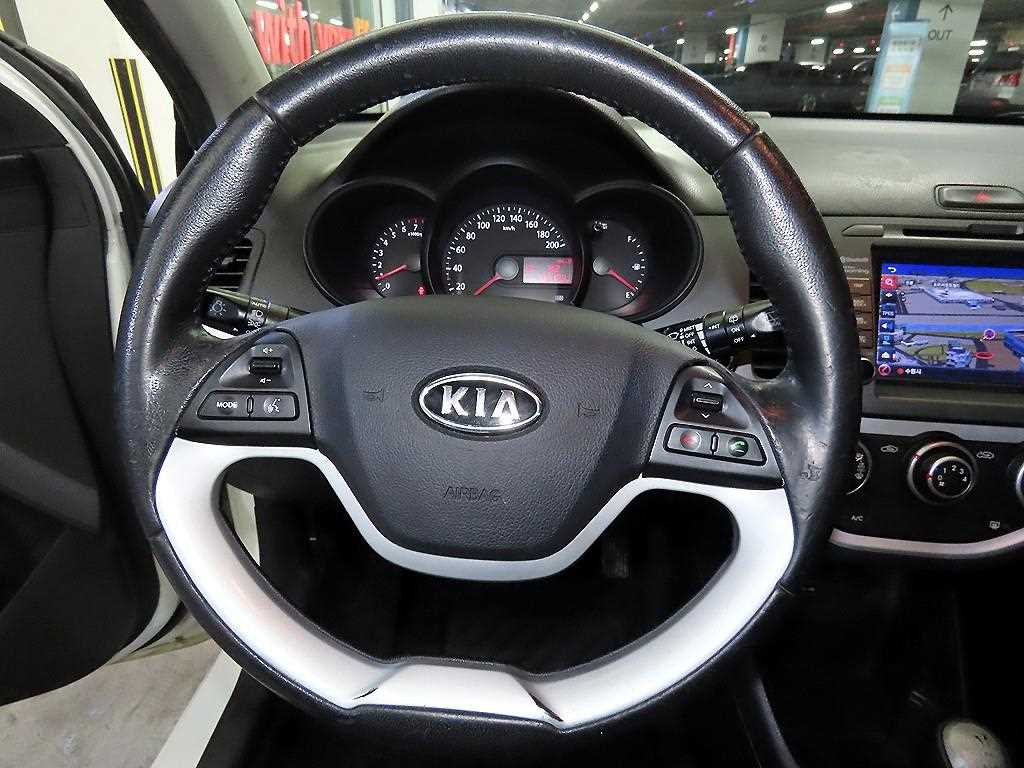 KIA Morning - Vista 8