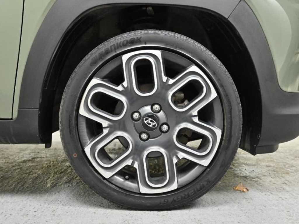 HYUNDAI Casper - Vista 5