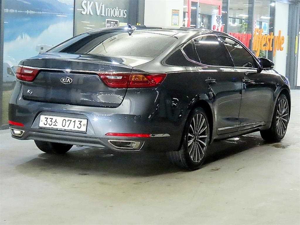 KIA K7 - Vista 4