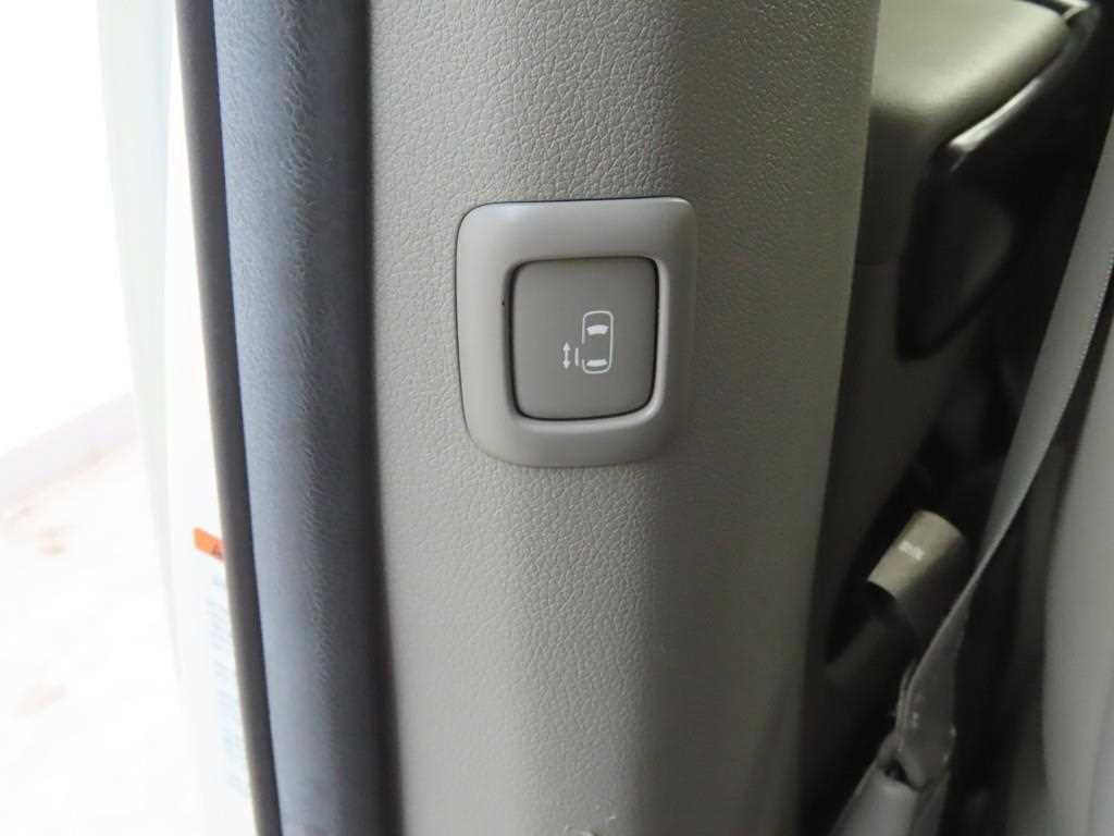 KIA Carnival 2018 - Importación desde Corea - HF Imports Iquique - Foto 16