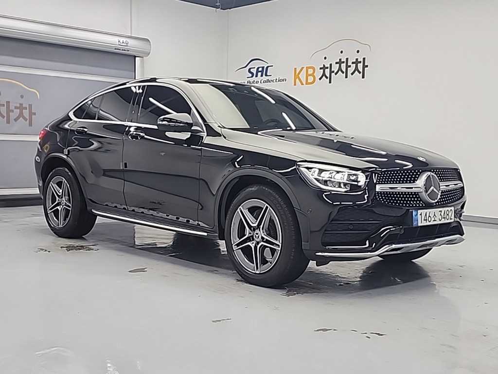 Mercedes Benz GLC Class - Vista 4